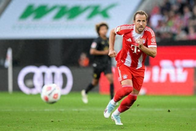 NG娱乐-凯恩回归赛场，出色防守首场状态亮眼，尤文图斯观众沸腾！的简单介绍